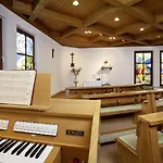 Europarkhotel International ホテル