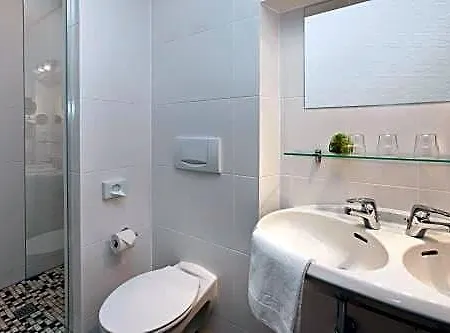 Europarkhotel International Hotel 4*