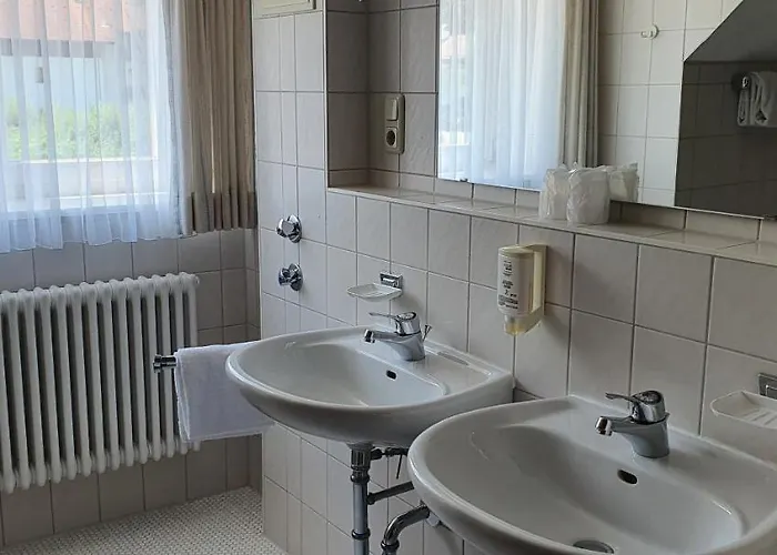 Europarkhotel International 福森